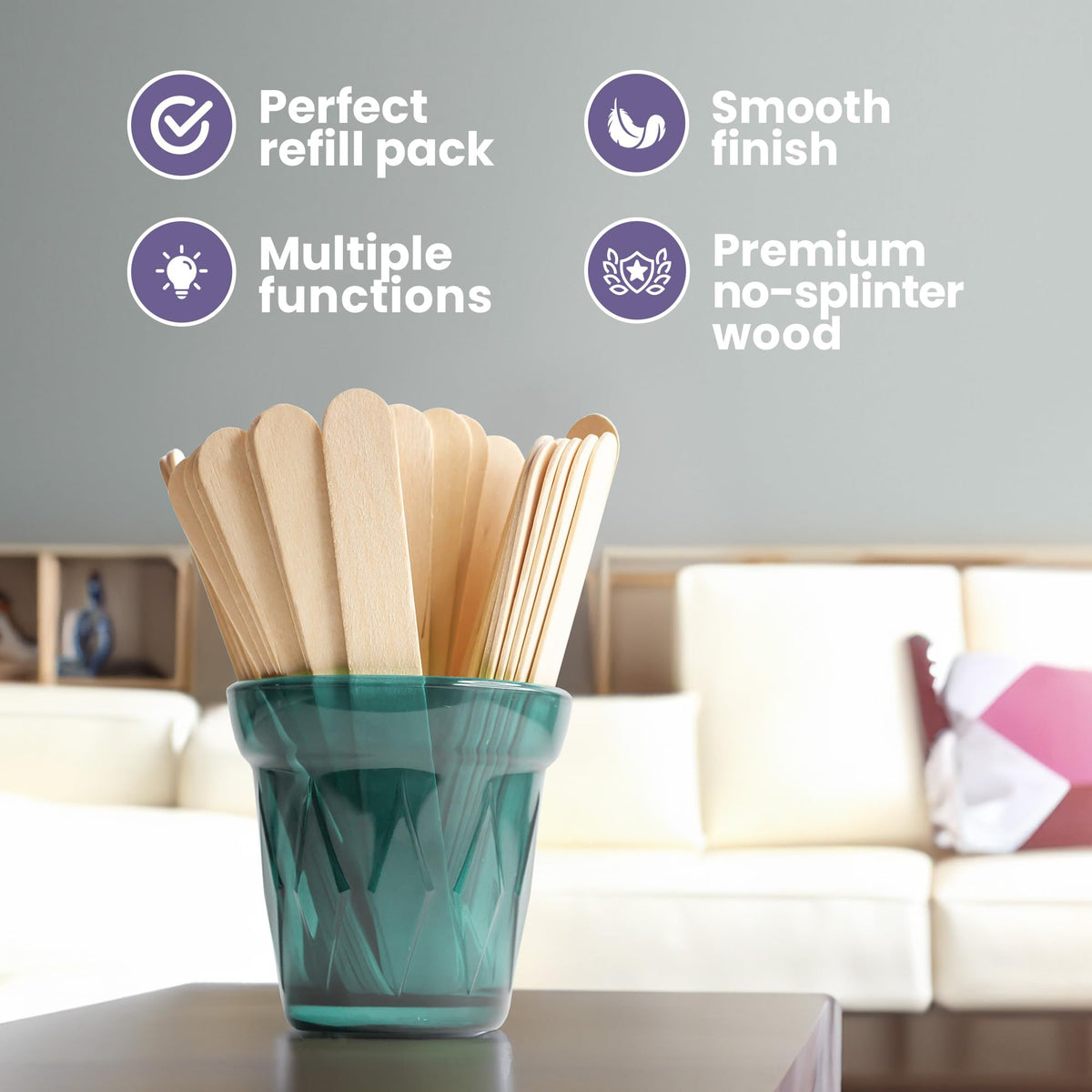 Détail des bâtonnets en bois Tress Wellness, design ergonomique