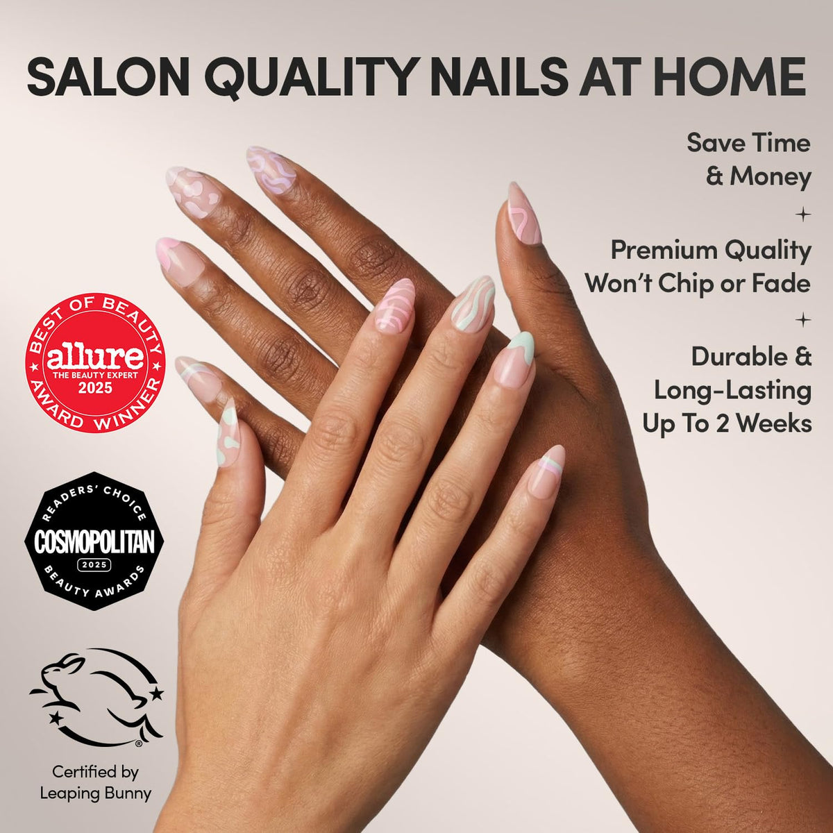 Détail des faux ongles Glamnetic avec finition glossy