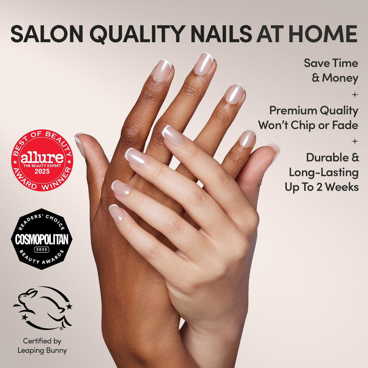 Détail des faux ongles press on La Perle avec finition glacée