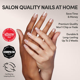 Détail des faux ongles press on La Perle avec finition glacée