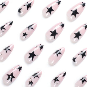 Détail des faux ongles pressés CTTHNBD avec lime et autocollants