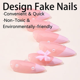 Détail des faux ongles pressés en rose dans l'emballage