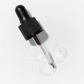 Détail des gouttes OPI Drip Dry avec pipette