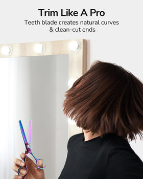 Détail des lames des ciseaux de coiffure ULG avec finition miroir