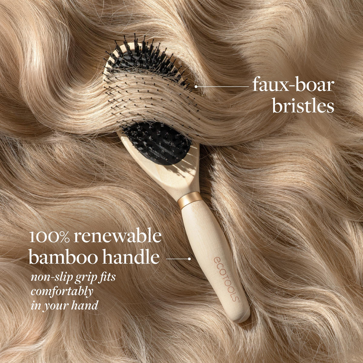 Détail des poils de la brosse EcoTools, mélange de sanglier et nylon