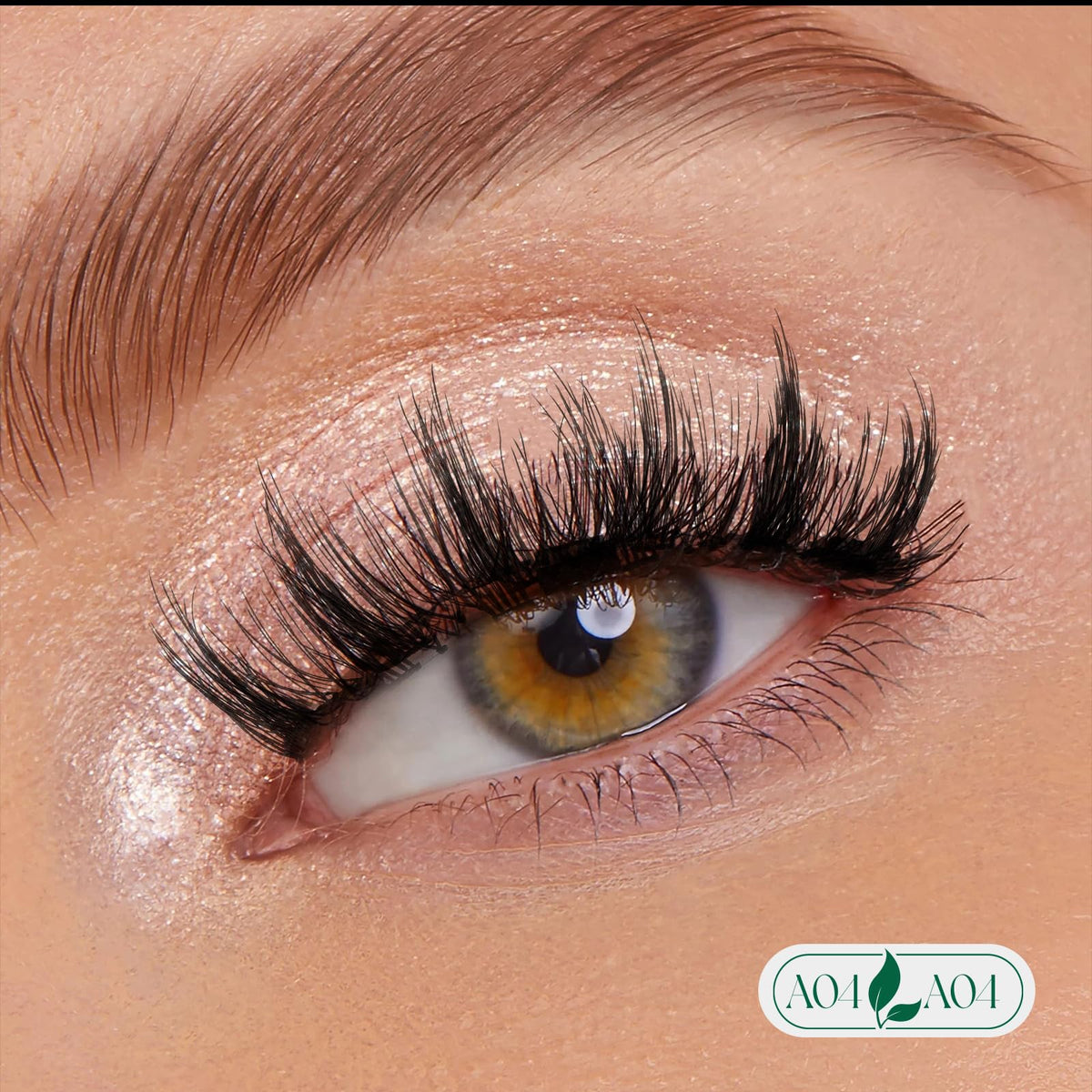 Détail des points magnétiques sur les faux cils KEYYOU