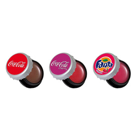Détail du baume à lèvres en forme de bouchon Coca-Cola