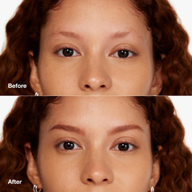 Détail du crayon à sourcils Clinique Quickliner avec pointe fine
