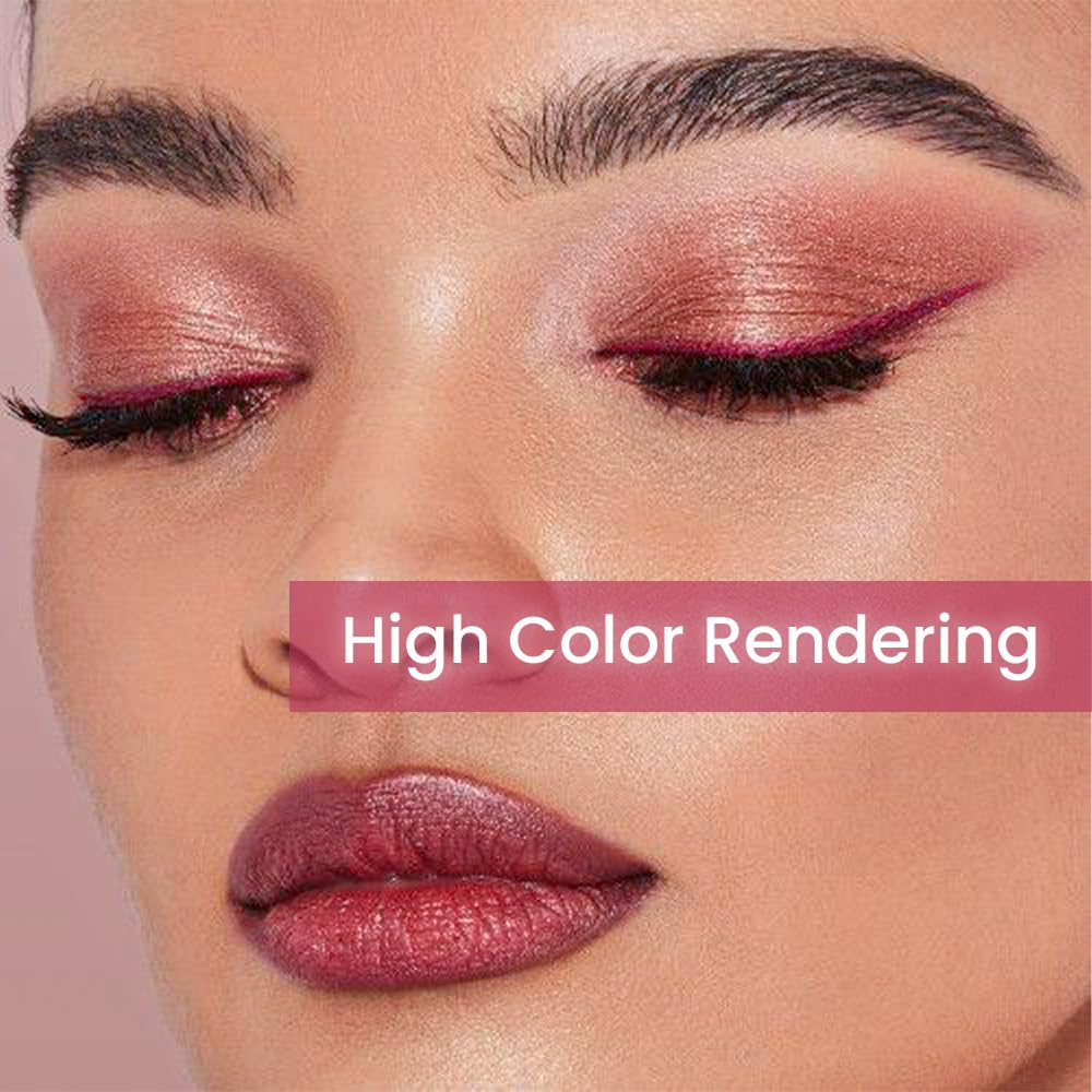 Détail du crayon eyeliner gel Kaely avec la pointe visible