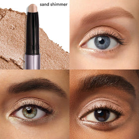 Détail du crayon ombre à paupières Julep avec smudger intégré