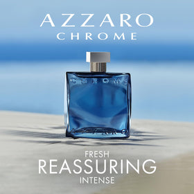 Détail du flacon Azzaro Chrome Parfum montrant le bouchon et le design