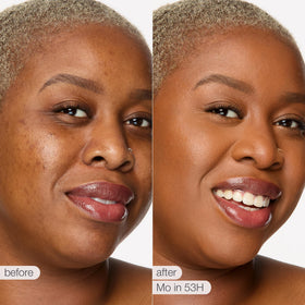 Détail du tube de correcteur Tarte Shape Tape 53H avec texture