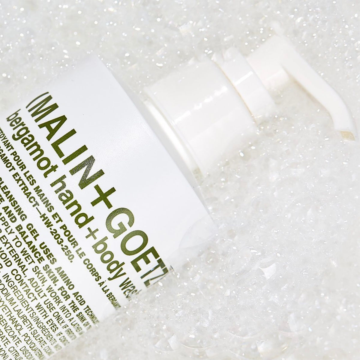 Détail sur la texture du gel nettoyant MALIN+GOETZ