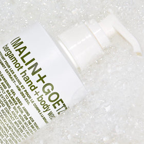 Détail sur la texture du gel nettoyant MALIN+GOETZ
