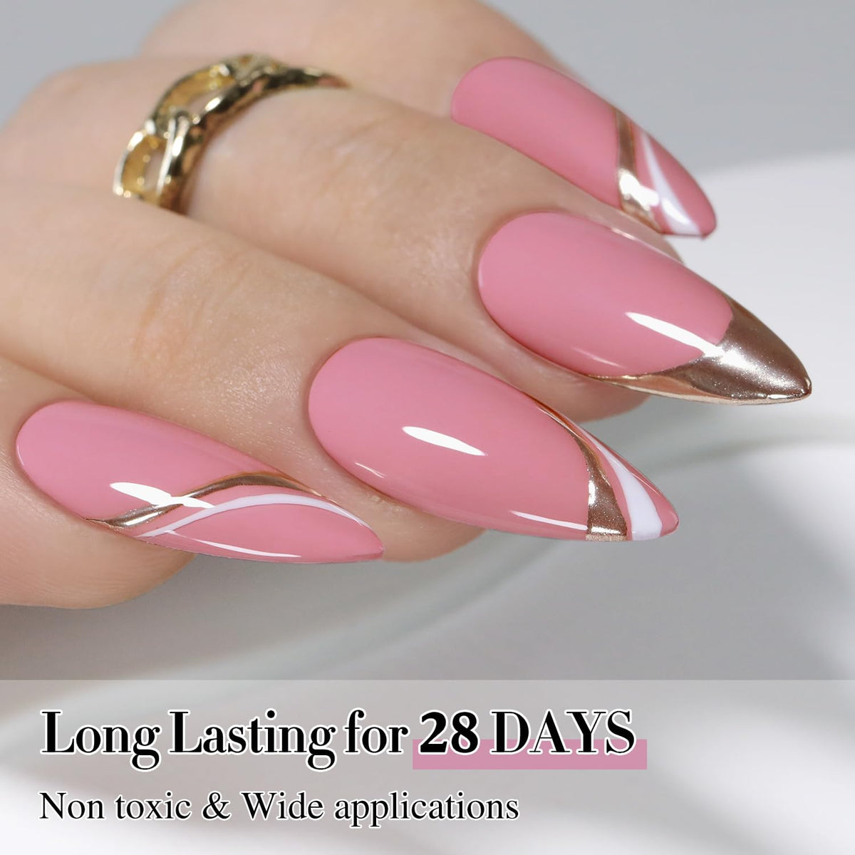 Détails de l'application de vernis gel sur des ongles