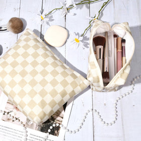 Détails de la fermeture éclair de la trousse de maquillage SOIDRAM
