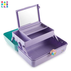 Détails de la fermeture sécurisée de la boîte à maquillage Caboodles