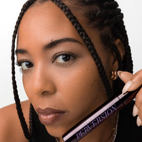 Détails de la texture du mascara URBAN DECAY Perversion
