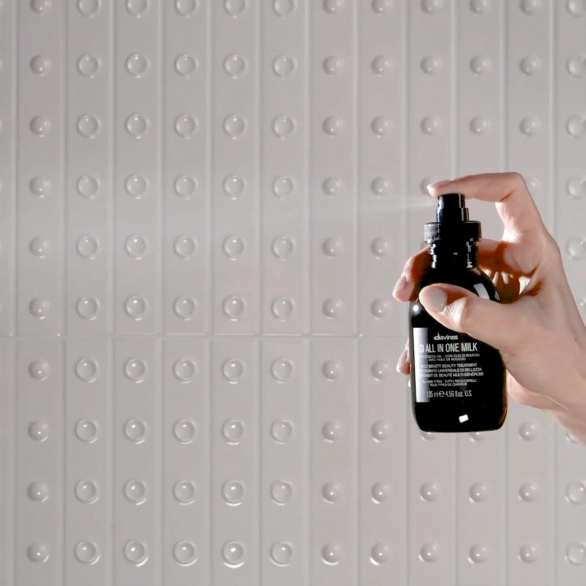 Détails de la texture du shampooing OI Davines