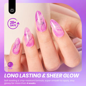 Détails de la texture du vernis à ongles gel violet