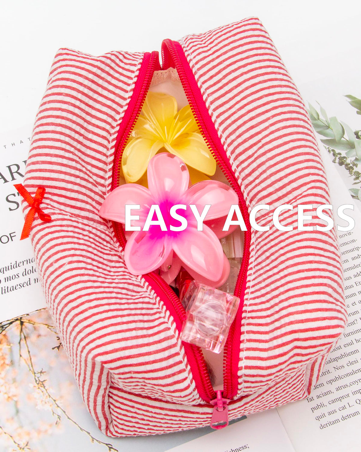 Détails de la trousse de maquillage en tissu doux
