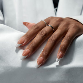 Détails des faux ongles BTARTBOXNAILS avec finition naturelle