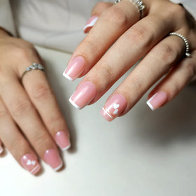 Détails des faux ongles carrés français CurvLife avec motifs en gel