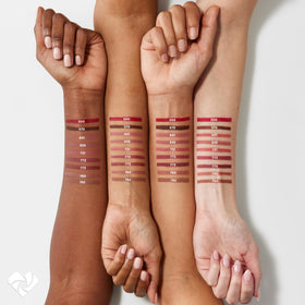 Détails du crayon à lèvres L'Oreal Paris avec couleur marron