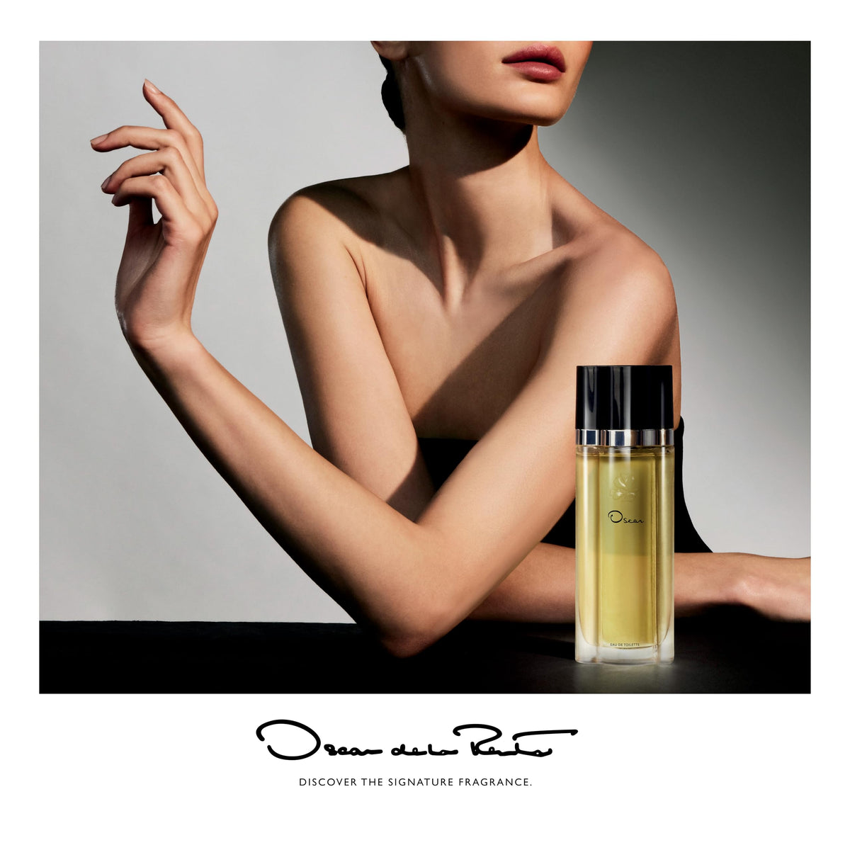 Détails du flacon d'Eau de Toilette Oscar de la Renta