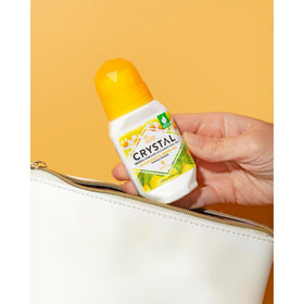 Détails du flacon de déodorant roll-on Crystal Essence