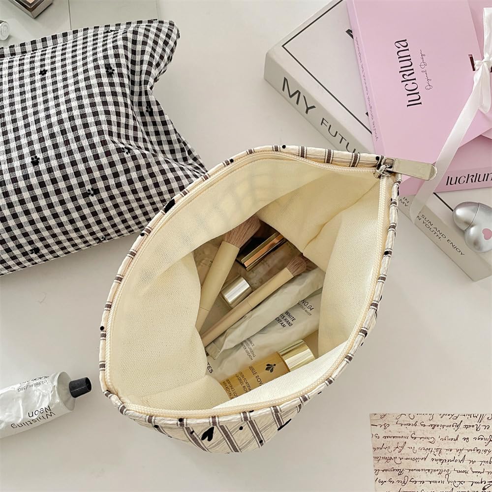 Détails du motif Gingham Coeur de la trousse de maquillage PAZIMIIK