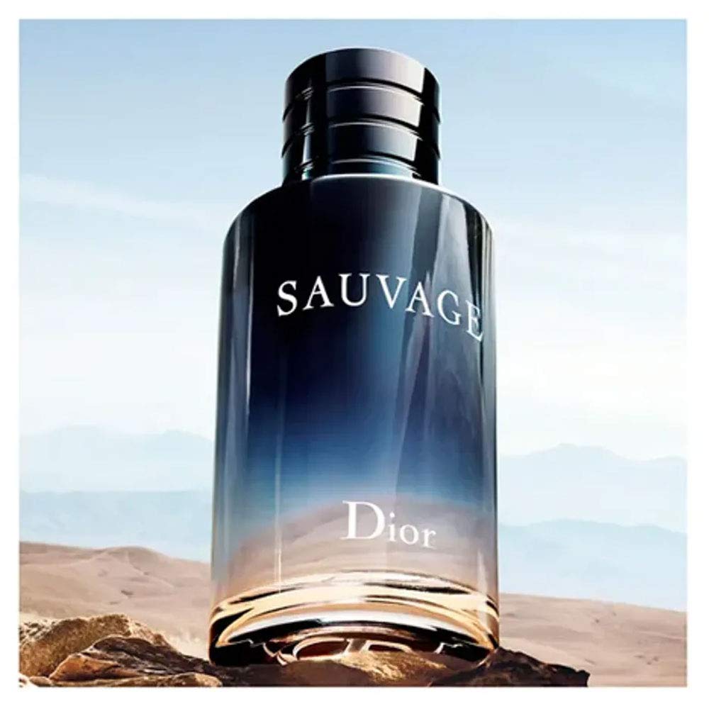 Dior Sauvage Eau De Toilette 100 ml avec fond naturel