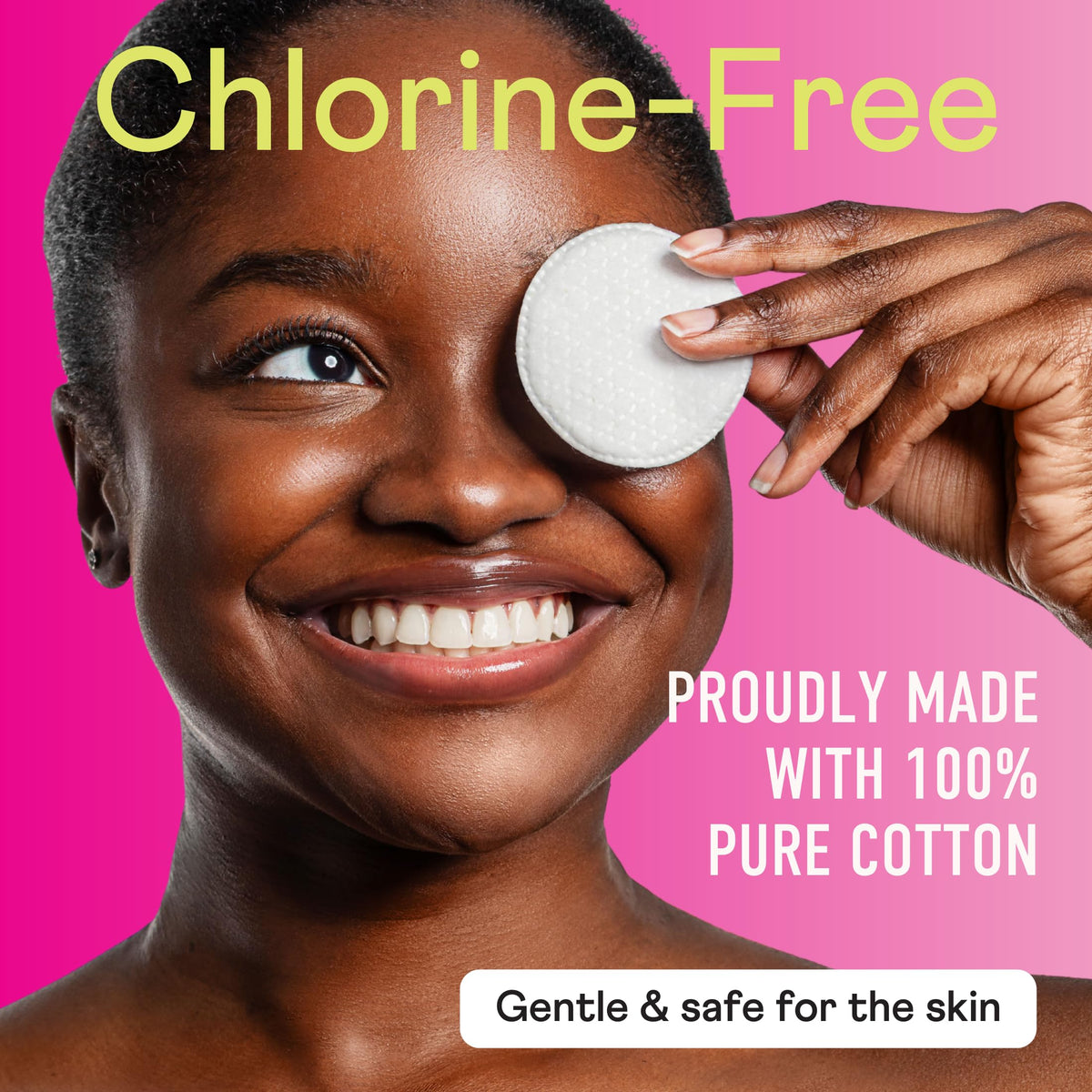 Disque de coton Swisspers en utilisation sur le visage