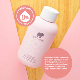 Dissolvant à Ongles ella+mila 118 ml en action sur ongles