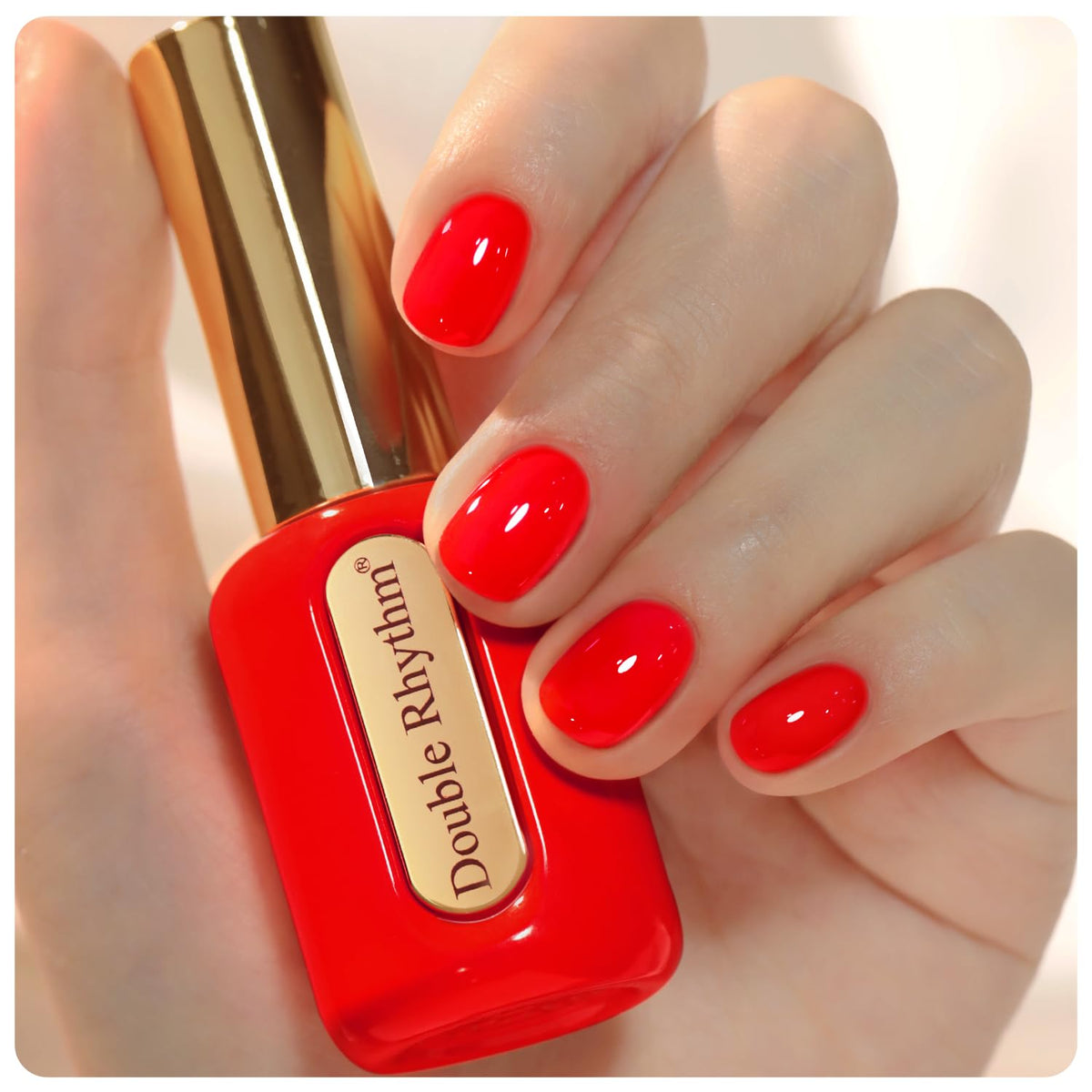 Double Rhythm Vernis Gel Hema Free 15 ml flacon rond avec poignée dorée