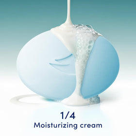 Dove Savon Antibactérien 6x100g présentation sur une surface de salle de bain