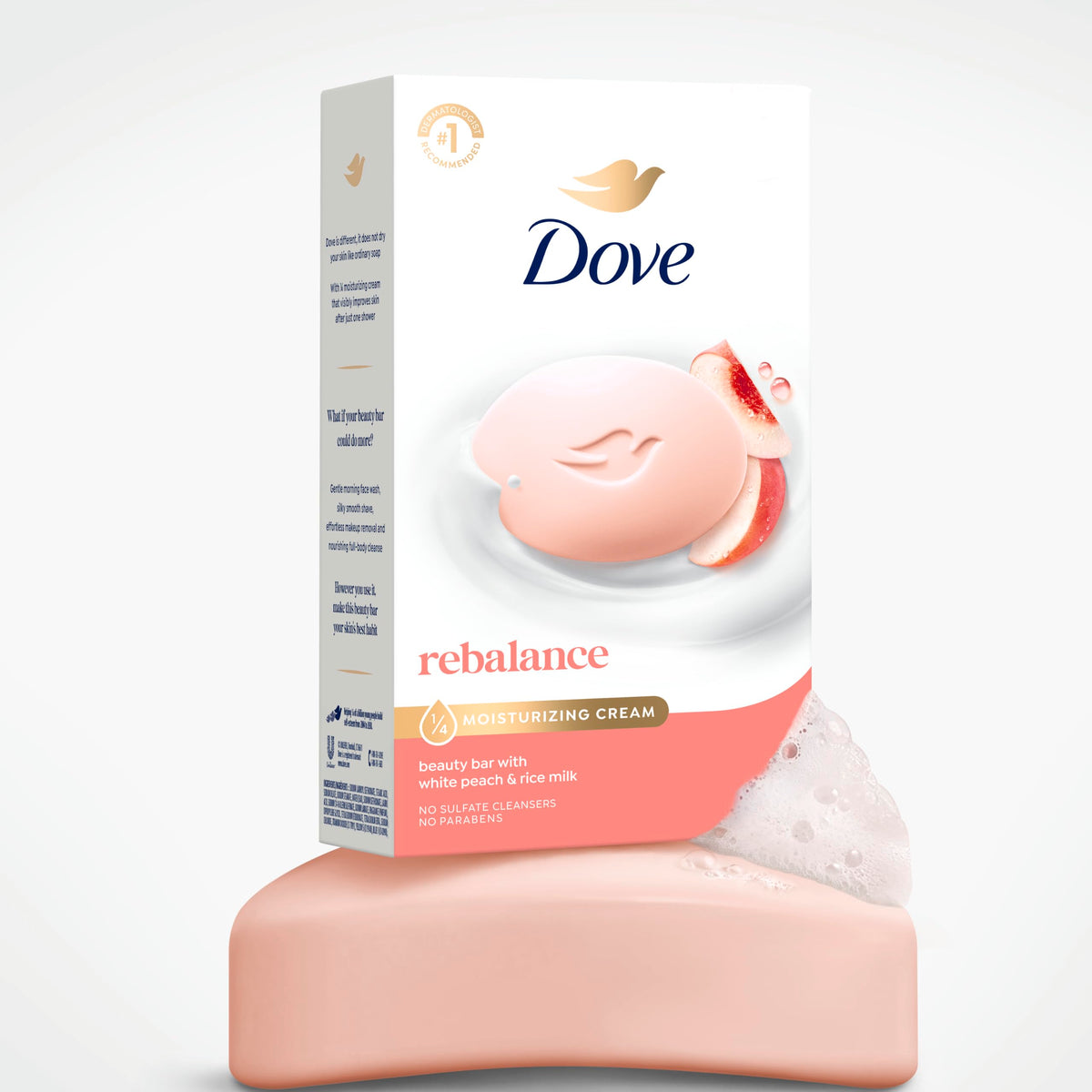 Dove Savon Beauté Rééquilibrant, présentation sur une surface en bois