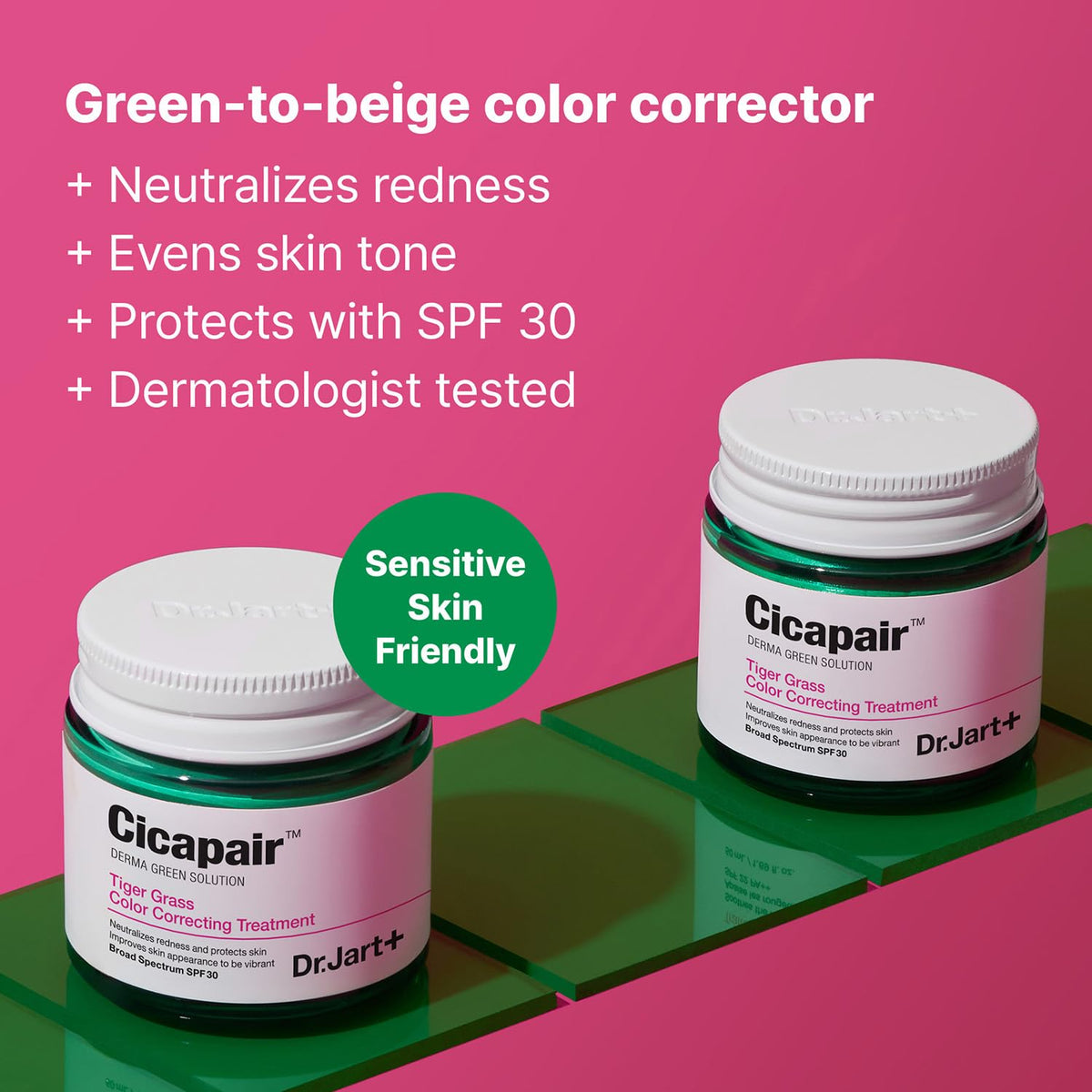 Dr.Jart+ Cicapair CC Cream texture crémeuse sur la main