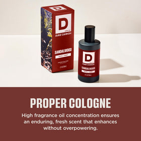 Duke Cannon Cologne Santal avec des éléments naturels