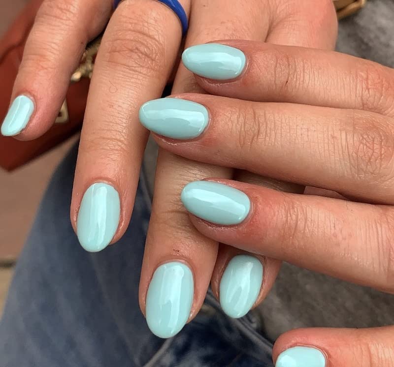 Duo de vernis gel et laque à ongles DAISY DND