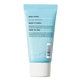 e.l.f. Crème Hydratante Mini 30g sur un fond en bois