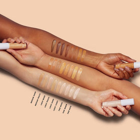 e.l.f. Hydrating Camo Concealer application avec pinceau