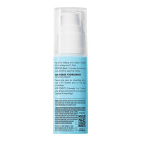 e.l.f. Hydrating Face Primer 60g à côté d'autres produits de beauté