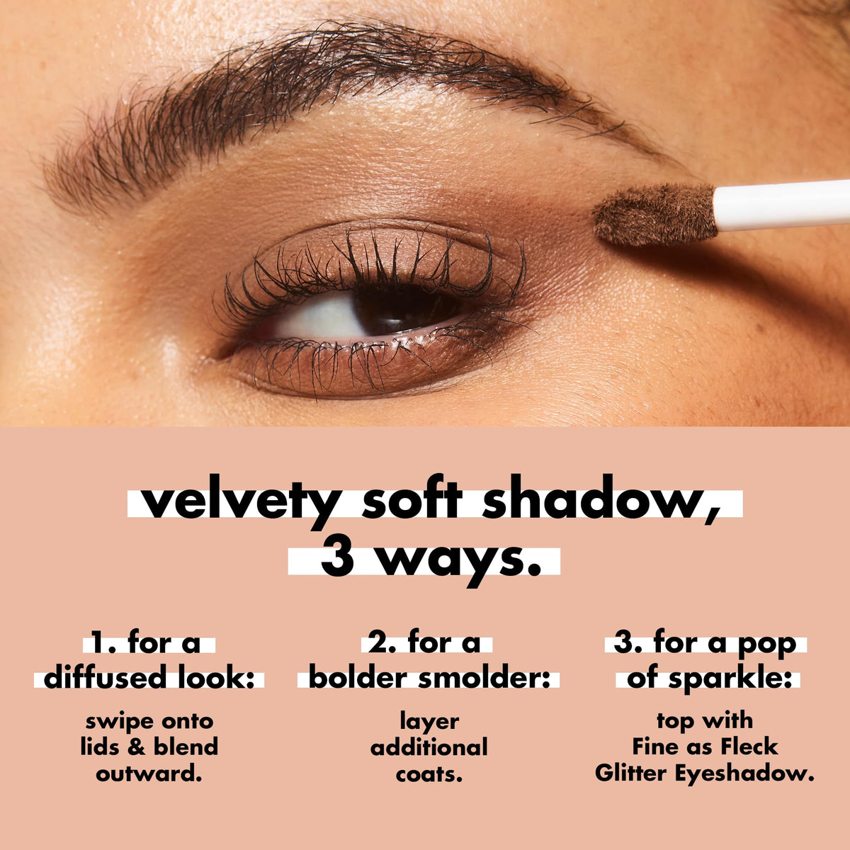 e.l.f. Liquid Velvet Eyeshadow Ginger Snap 32g texture sur la main
