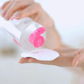 Eau Micellaire Evoluderm 540g sur fond neutre