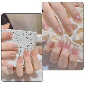 Échantillon d'ongles décorés avec la poudre chromée Artdone