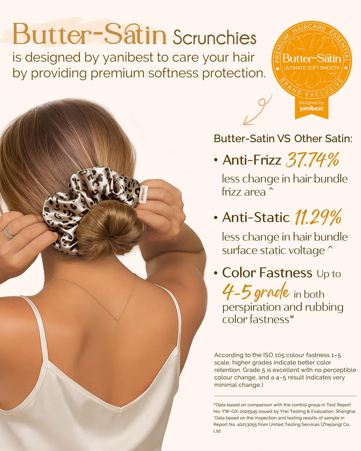 Élastique à cheveux satin YANIBEST sur un poignet, mode tendance