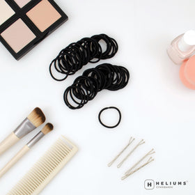 Élastiques à cheveux noirs Heliums, vue de près sur la texture
