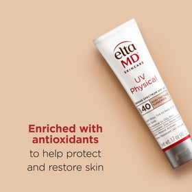 EltaMD Crème Solaire Minérale Tannée Rosée texture sur la peau