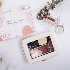 Emballage de l'organiseur de maquillage Aveniee dans un joli coffret